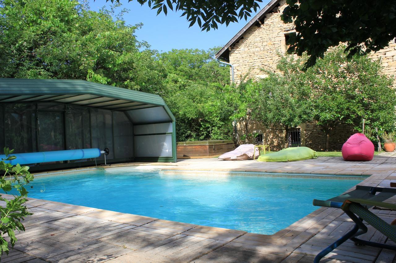 La Bicyclette Fleurie Bed and Breakfast Villemoirieu Exterior foto